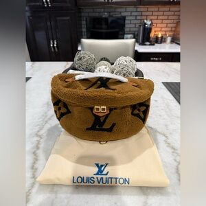 LV Sherpa bum bag